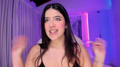 NATHALIE online show from December 2, 11:15 am