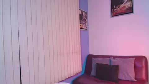 nathaly_evans18 online show from March 18, 3:42 am