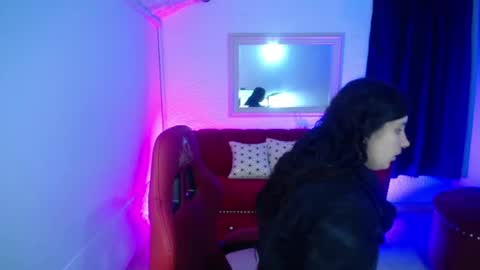 nathaly low online show from June 8, 11:32 am