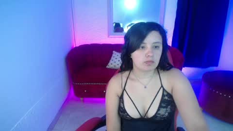 nathaly low online show from July 3, 12:11 pm