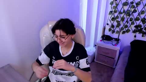 Snapshot of nathalyy_ds chatting on October 2, 8:05 pm nathalyy_ds online show from October 2, 8:05 pm