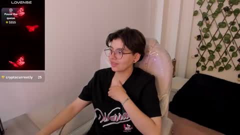 Snapshot of nathalyy_ds chatting on October 23, 7:56 pm nathalyy_ds online show from October 23, 7:56 pm