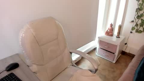 Snapshot of nathalyy_ds chatting on November 22, 8:41 pm nathalyy_ds online show from November 22, 8:41 pm