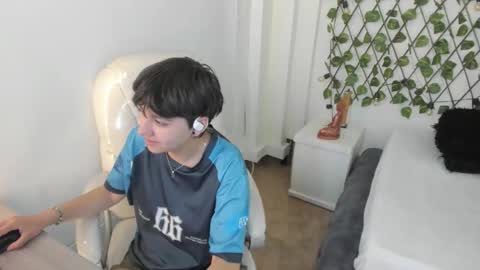 Snapshot of nathalyy_ds chatting on November 27, 11:56 am nathalyy_ds online show from November 27, 11:56 am