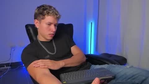 Nathan online show from December 20, 5:20 pm