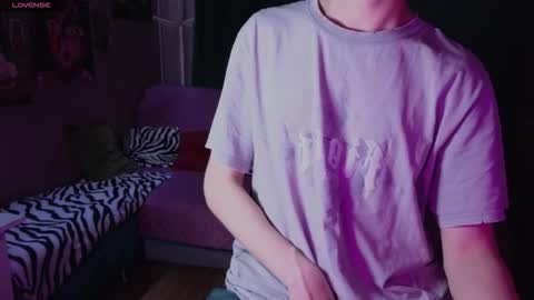 N A T H AN online show from December 19, 10:39 pm