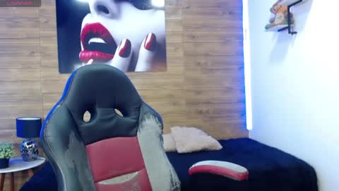 nathanclay online show from May 5, 3:03 am