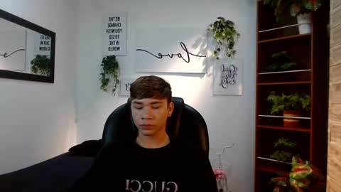 Snapshot of nathanclay chatting on June 3, 12:08 pm nathanclay online show from June 3, 12:08 pm