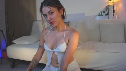 Snapshot of nathy_q chatting on September 13, 12:10 am Nathy online show from September 13, 12:10 am