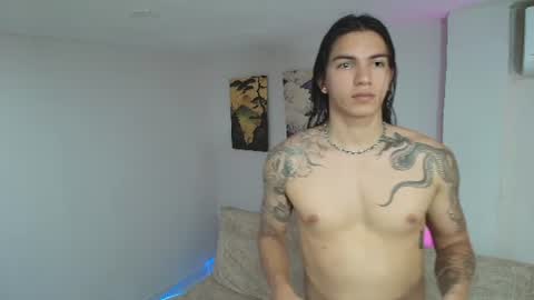 Snapshot of nati_sm chatting on July 6, 4:42 pm Nati online show from July 6, 4:42 pm