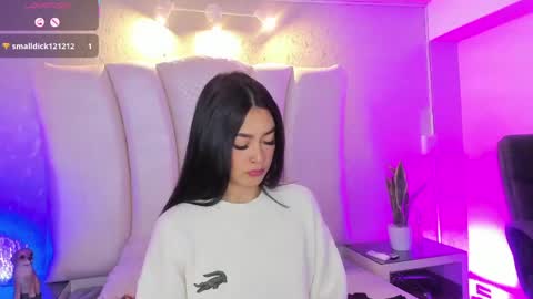 Snapshot of natt_collins chatting on May 13, 2:31 am Natalia online show from May 13, 2:31 am