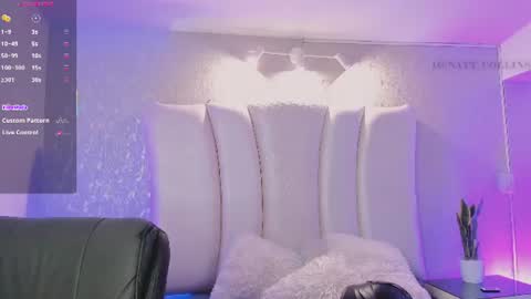 Snapshot of natt_collins chatting on July 12, 1:18 am Natalia online show from July 12, 1:18 am