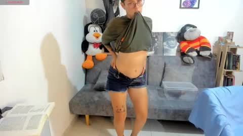 Snapshot of natt_op chatting on October 23, 12:21 am natt_op online show from October 23, 12:21 am