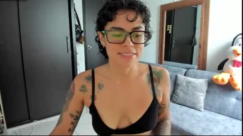 natt_op online show from June 9, 2:17 pm