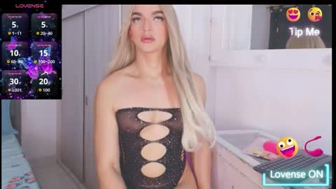 nattasha_dior online show from March 25, 7:58 am