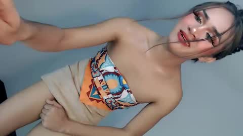 Snapshot of nattayah chatting on May 12, 6:27 pm Nathalie smith online show from May 12, 6:27 pm