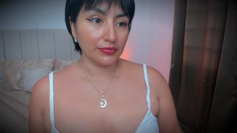 Nathalie online show from March 30, 7:04 pm