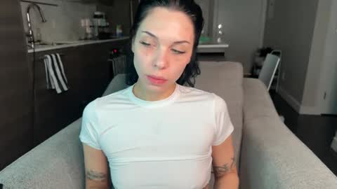 NATTY FIERROS online show from February 2, 8:35 am