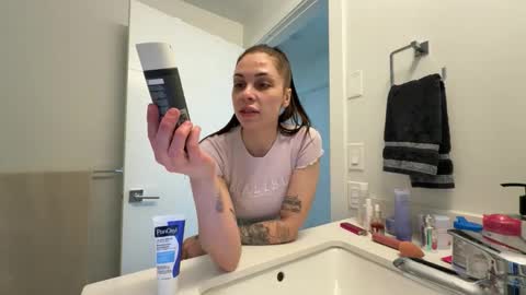 Snapshot of nattywithoutdaddy chatting on May 12, 4:37 pm NATTY FIERROS online show from May 12, 4:37 pm