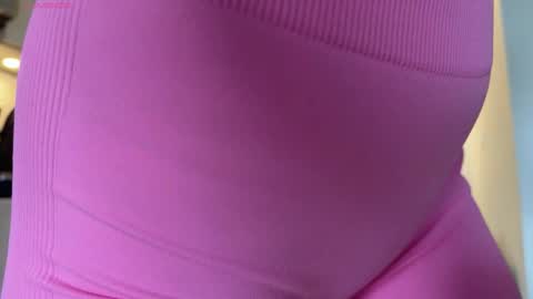 Snapshot of nattywithoutdaddy chatting on May 29, 8:18 pm NATTY FIERROS online show from May 29, 8:18 pm