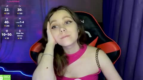 Snapshot of natural_babe666 chatting on June 11, 10:08 pm natural_babe666 online show from June 11, 10:08 pm