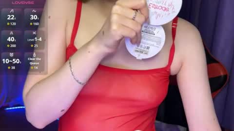 Snapshot of natural_babe666 chatting on July 26, 8:27 pm natural_babe666 online show from July 26, 8:27 pm