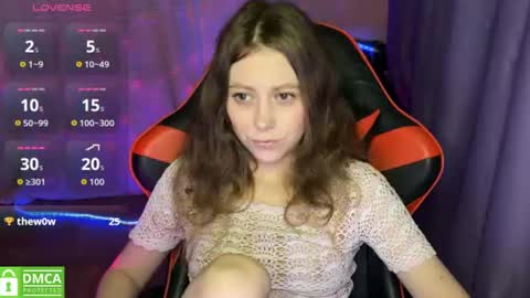 Snapshot of natural_babe666 chatting on July 30, 6:07 pm natural_babe666 online show from July 30, 6:07 pm
