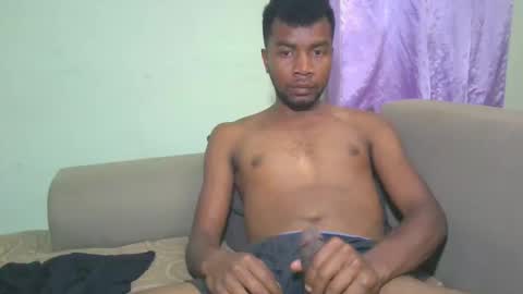 naturalman829031 online show from October 4, 6:39 pm