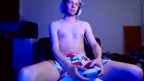 Snapshot of natureboyy420 chatting on July 30, 3:05 am Greatwhite420 online show from July 30, 3:05 am