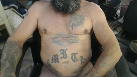 Snapshot of naturenaked chatting on April 2, 11:24 pm NatureNaked online show from April 2, 11:24 pm