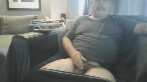 Snapshot of naturistmale45 chatting on September 28, 3:17 pm naturistmale45 online show from September 28, 3:17 pm