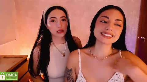 Natalia  Valeria online show from February 17, 6:15 pm