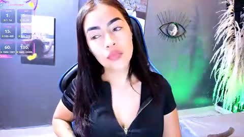 Snapshot of naty_07 chatting on July 23, 5:00 pm Natalia online show from July 23, 5:00 pm