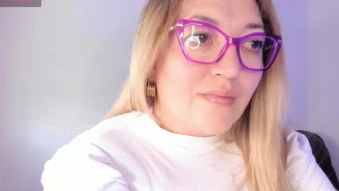 Snapshot of naty__mature_ chatting on May 13, 5:54 pm Nataly online show from May 13, 5:54 pm