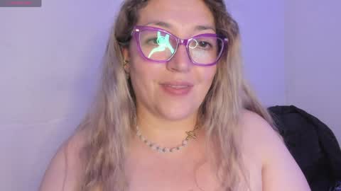 Snapshot of naty__mature_ chatting on May 19, 1:56 am Nataly online show from May 19, 1:56 am