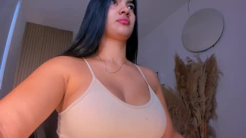 Naty Ferrer online show from October 18, 11:00 am