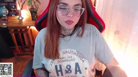 Snapshot of natykors_m_ chatting on May 27, 11:24 pm Sofia IG Natykors08 online show from May 27, 11:24 pm