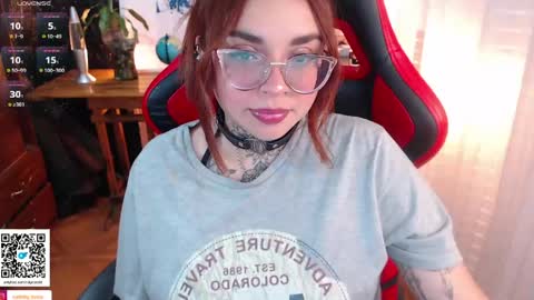 Snapshot of natykors_m_ chatting on June 9, 12:11 am Sofia IG Natykors08 online show from June 9, 12:11 am