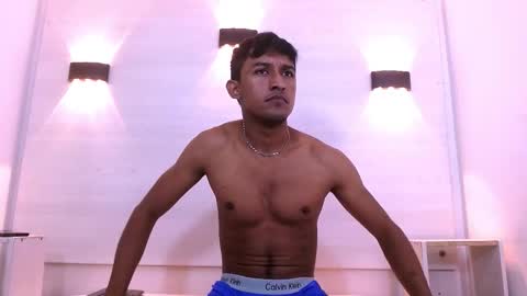 natzuki_ online show from October 23, 11:42 am