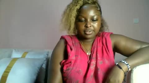 Snapshot of naughti_garlie chatting on May 25, 11:16 am naughti_garlie online show from May 25, 11:16 am