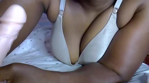 naughtnightnurse1 online show from October 12, 8:24 am
