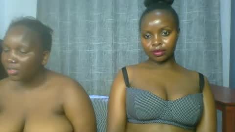 Snapshot of naughtty_bella8 chatting on July 11, 11:13 am naughtty_bella8 online show from July 11, 11:13 am