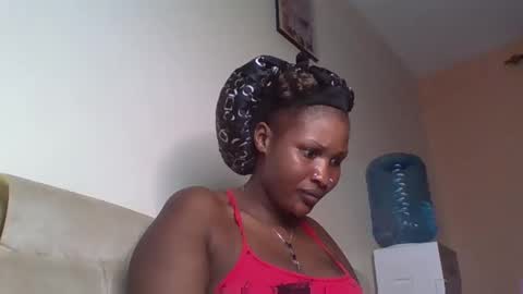 naughty8779 online show from March 12, 7:42 pm