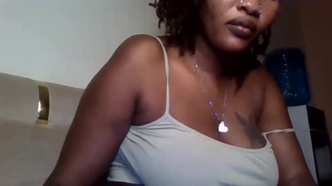 Snapshot of naughty8779 chatting on May 25, 6:58 pm naughty8779 online show from May 25, 6:58 pm