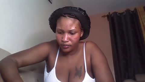 Snapshot of naughty8779 chatting on June 4, 7:42 pm naughty8779 online show from June 4, 7:42 pm