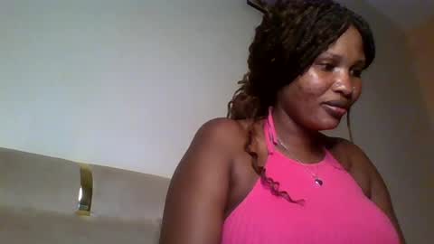Snapshot of naughty8779 chatting on June 18, 8:35 pm naughty8779 online show from June 18, 8:35 pm