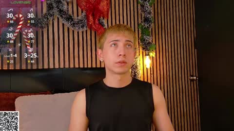 Christopher  Chris online show from December 17, 12:43 pm