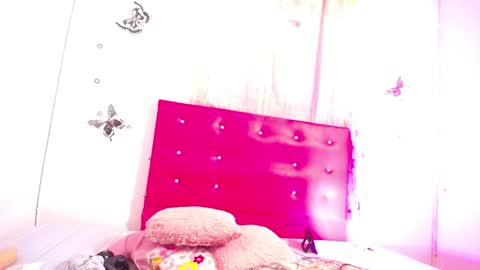 Snapshot of naughty_choko chatting on July 4, 2:51 am L I S S online show from July 4, 2:51 am