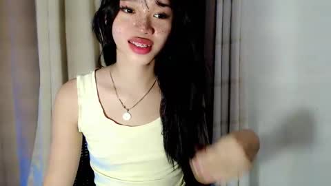 itsyourgirl kiara online show from March 28, 3:06 am