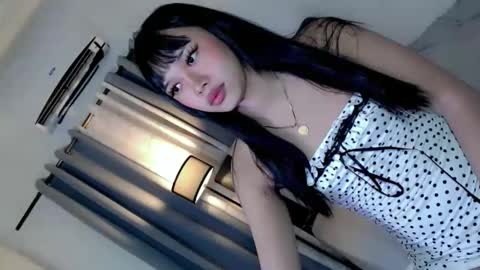itsyourgirl kiara online show from June 11, 11:52 am